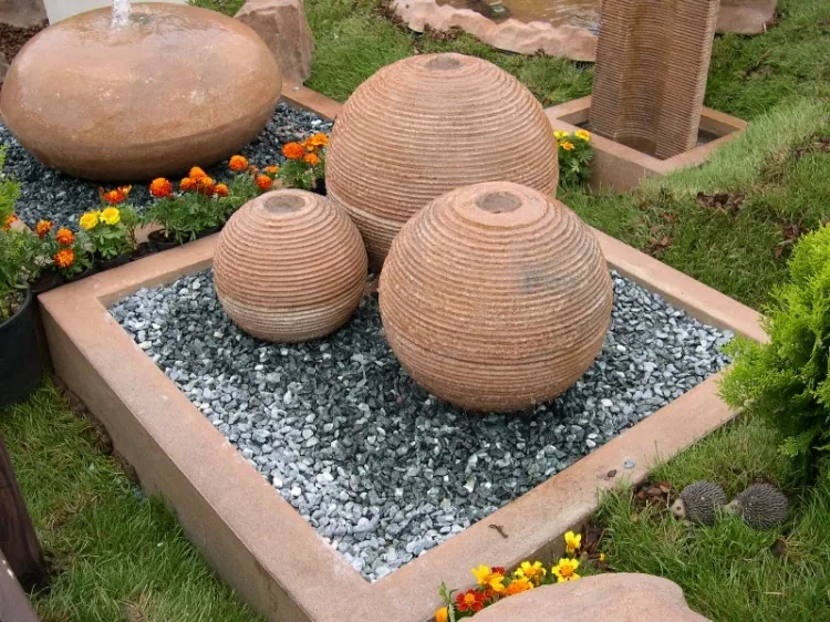 Mobilier și decorațiuni din fier forjat